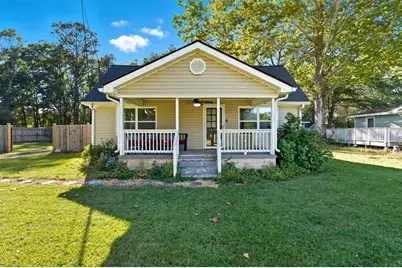 318 N Dogwood Street N, Villa Rica, GA 30180 - Photo 1