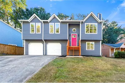 2071 Scarbrough Trail E, Stone Mountain, GA 30088 - Photo 1