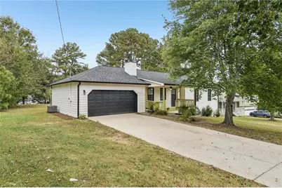 1506 Jamestown Drive, Auburn, GA 30011 - Photo 1