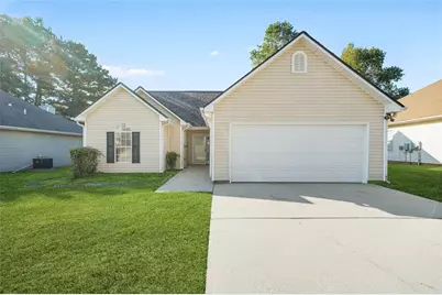 1406 Isleworth Circle, Atlanta, GA 30349 - Photo 1