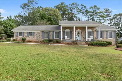 332 Plantation Circle, Fayetteville, GA 30214 - Photo 1