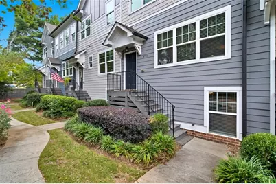 3790 Oxford Circle, Doraville, GA 30340 - Photo 1