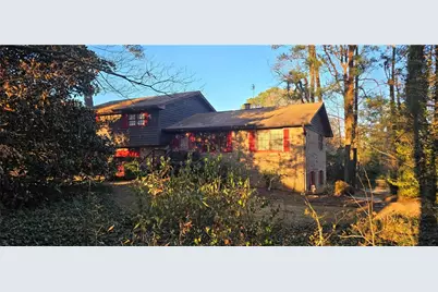 562 Gregg Drive SW, Lilburn, GA 30047 - Photo 1