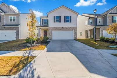 46 Cherry Tree Bend, Newnan, GA 30265 - Photo 1