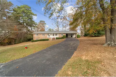 201 Crestmont Drive, Calhoun, GA 30701 - Photo 1