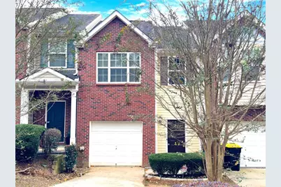 5195 Lincoln Drive, Fairburn, GA 30213 - Photo 1