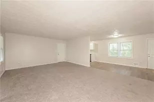 3479 Mansfield Ln, Snellville, GA 30039 - Photo 4