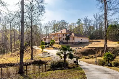 3135 Juhan Road, Stone Mountain, GA 30087 - Photo 1