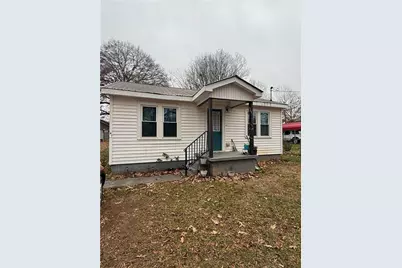 128 Victor Street, Calhoun, GA 30701 - Photo 1