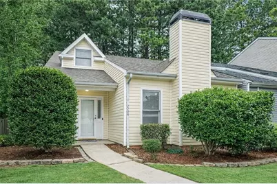 2294 Wellington Circle, Lithonia, GA 30058 - Photo 1