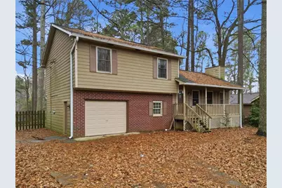 3787 Memorial Parkway NW, Kennesaw, GA 30152 - Photo 1