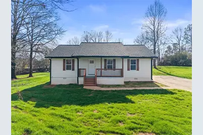 870 Ashley Court, Monroe, GA 30655 - Photo 1