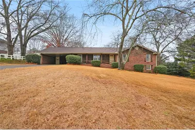 42 Benham Circle, Cartersville, GA 30120 - Photo 1