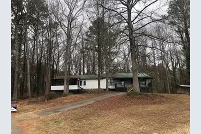4744 Chickasaw Way SE, Acworth, GA 30102 - Photo 1