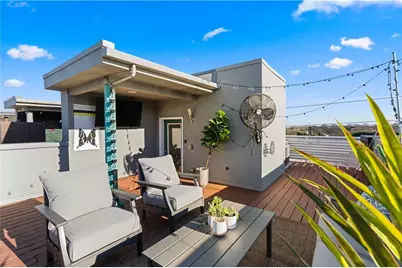 984 Dekalb Avenue NE, Atlanta, GA 30307 - Photo 1