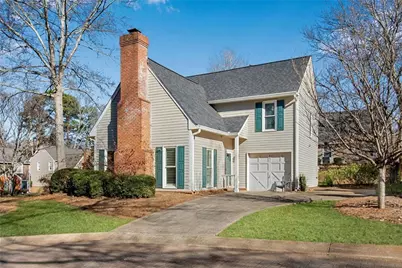 401 Roswell Green Lane, Roswell, GA 30075 - Photo 1