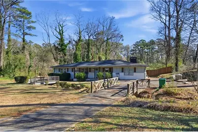 1532 Alverado Way, Decatur, GA 30032 - Photo 1