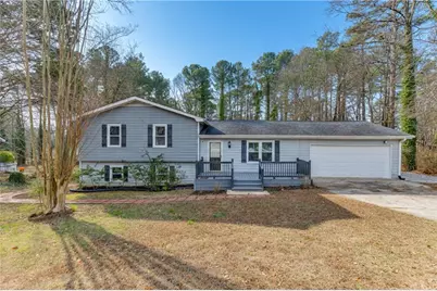 886 Ridgedale Drive, Lawrenceville, GA 30043 - Photo 1