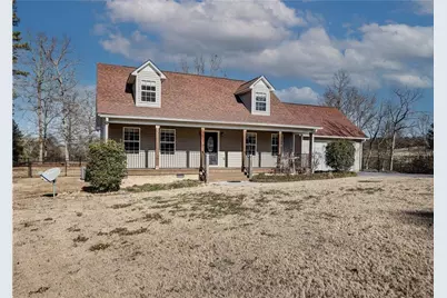 337 Oakland Drive SE, Calhoun, GA 30701 - Photo 1