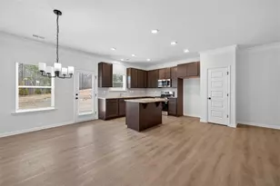 48 Alameda St, Loganville, GA 30052 - Photo 8