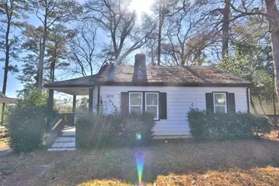 1222 E Forrest Avenue, Atlanta, GA 30344 - Photo 1
