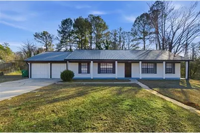 1999 Sewing Circle, Lithonia, GA 30058 - Photo 1