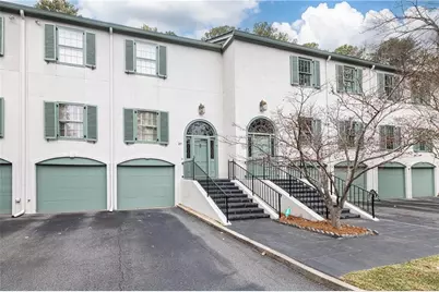 27 Mooregate Square, Atlanta, GA 30327 - Photo 1