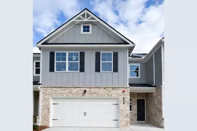 402 Lanier Circle, Woodstock, GA 30189 - Photo 1