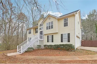 83 Huntington Court, Newnan, GA 30265 - Photo 1