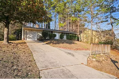 2730 Old South Drive, Jonesboro, GA 30236 - Photo 1