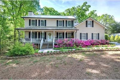 338 E Valley Road NE, Rydal, GA 30171 - Photo 1