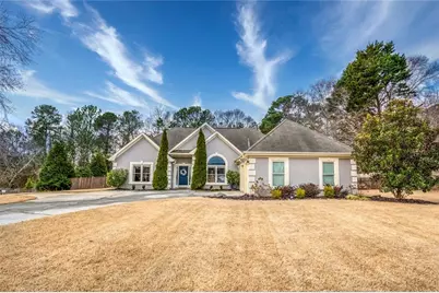 3092 Parks Run, Loganville, GA 30052 - Photo 1