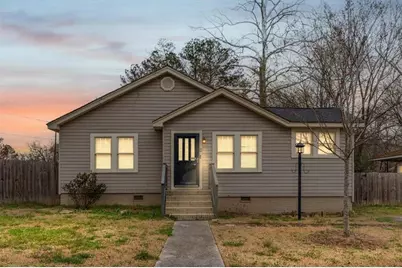 202 Gordon Street, Rockmart, GA 30153 - Photo 1