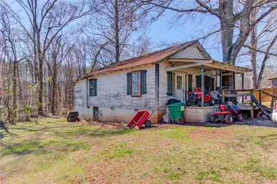 382 Dixie Red Avenue, Jefferson, GA 30549 - Photo 1