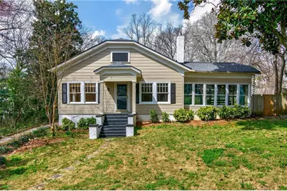 304 E Jackson Street, Buford, GA 30518 - Photo 1