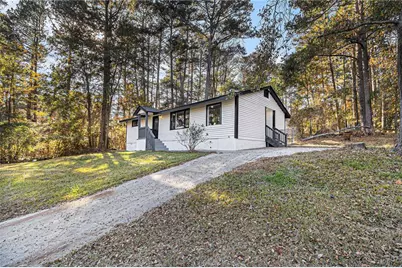2488 Hi Roc Circle NE, Conyers, GA 30012 - Photo 1