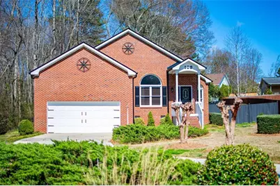 108 Hunter Way, Carrollton, GA 30116 - Photo 1