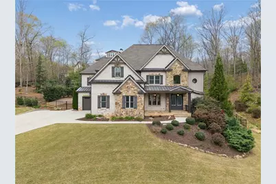 5055 Pointer Ridge, Flowery Branch, GA 30542 - Photo 1
