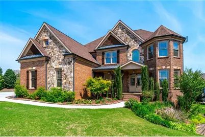 2537 Monta Vista Way, Hoschton, GA 30548 - Photo 1