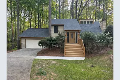 680 Branch Valley Court, Roswell, GA 30076 - Photo 1