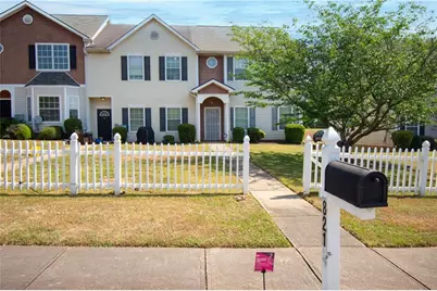 821 Commerce Boulevard, Riverdale, GA 30296 - Photo 1