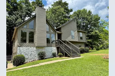 2592 Deerfield Circle SW, Marietta, GA 30064 - Photo 1
