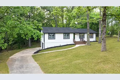 6581 Kellogg Drive, Acworth, GA 30102 - Photo 1