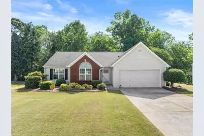 5433 Evergreen Forest Court, Flowery Branch, GA 30542 - Photo 1