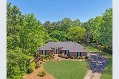 205 Saddle Creek Drive, Roswell, GA 30076 - Photo 1