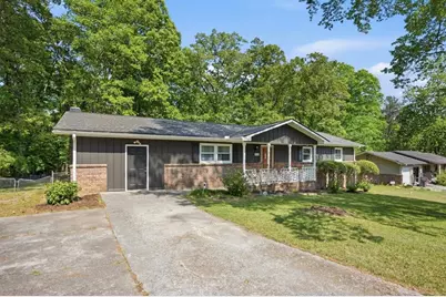 2934 Bicentennial Drive, Stone Mountain, GA 30087 - Photo 1