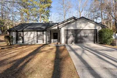 525 Ansley Drive, Roswell, GA 30076 - Photo 1