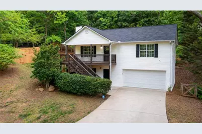 6020 Lakeside Court, Gainesville, GA 30506 - Photo 1