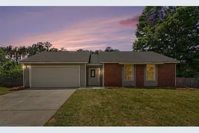 2620 Rolling Hills Way SE, Conyers, GA 30094 - Photo 1