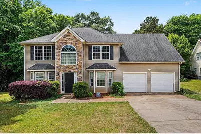 386 Madison Avenue, Hampton, GA 30228 - Photo 1